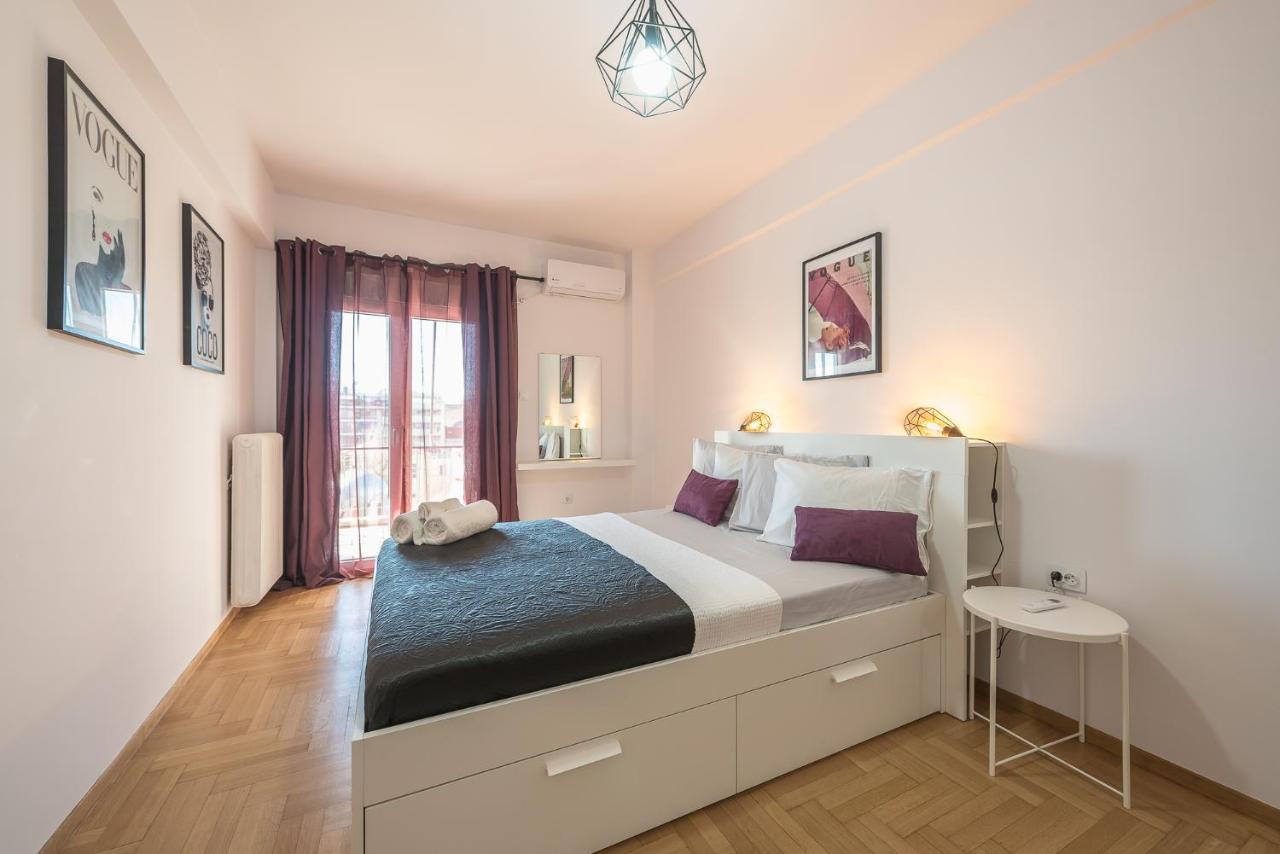 Superb Acropolis View 3bd In Historical Center Apartment