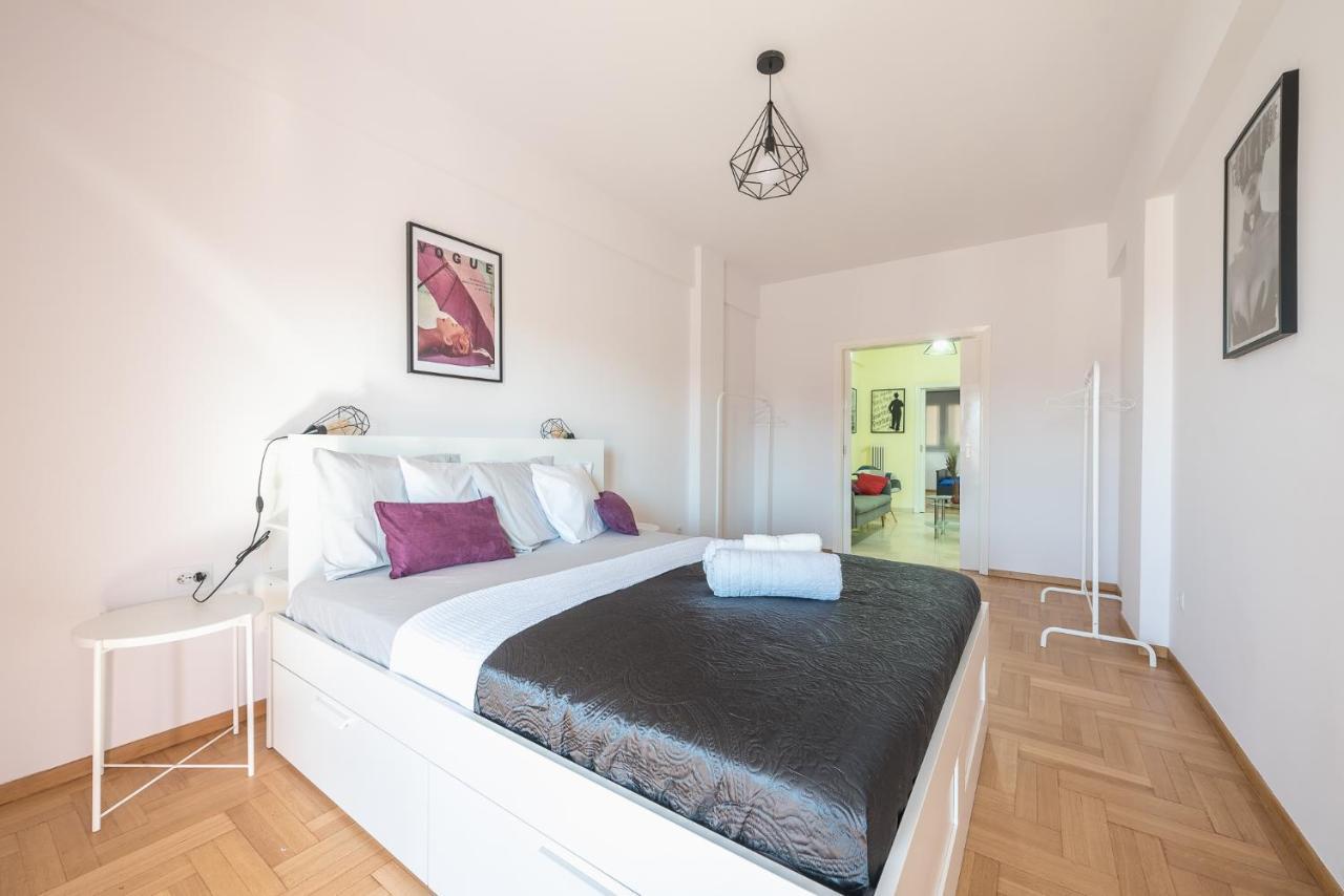 Superb Acropolis View 3bd In Historical Center Athens