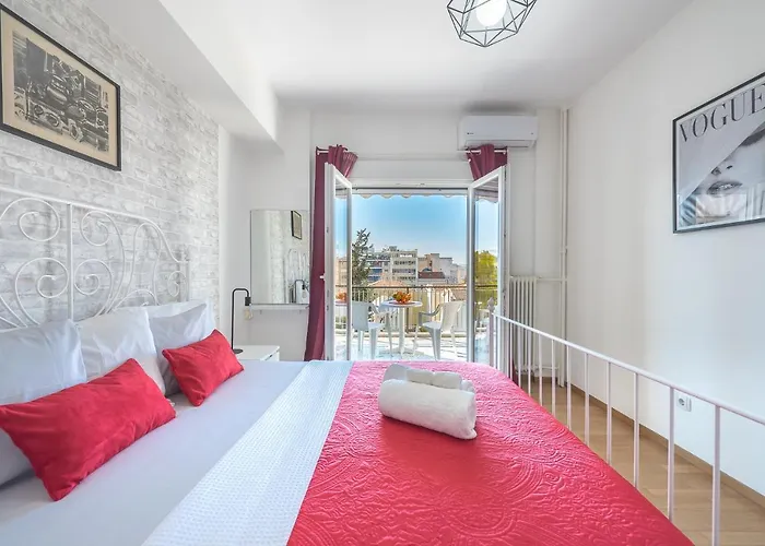 Superb Acropolis View 3Bd Apt In Historical Center